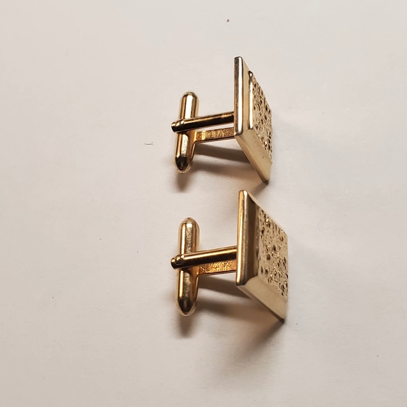 Vintage Goldtone  Swank Square Cufflinks - Picture 2 of 3